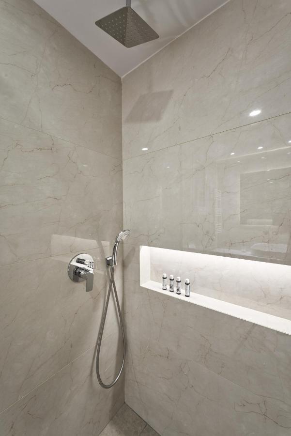 Urban Heights 3Bd Apt, Next To Hilton 아테네 외부 사진