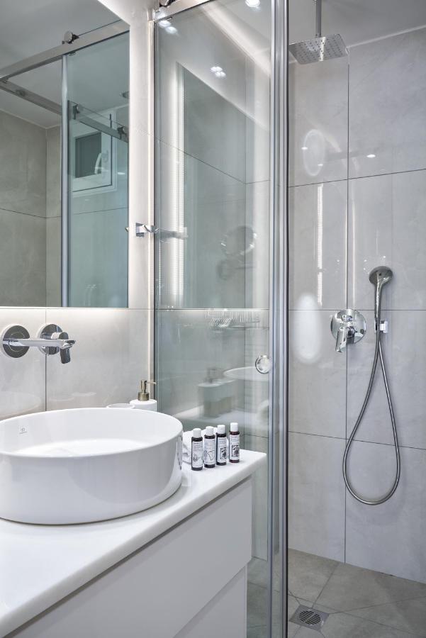Urban Heights 3Bd Apt, Next To Hilton 아테네 외부 사진